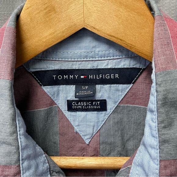Men’s Tommy Hilfiger short sleeve plaid button‎ up shirt - Picture 4 of 5